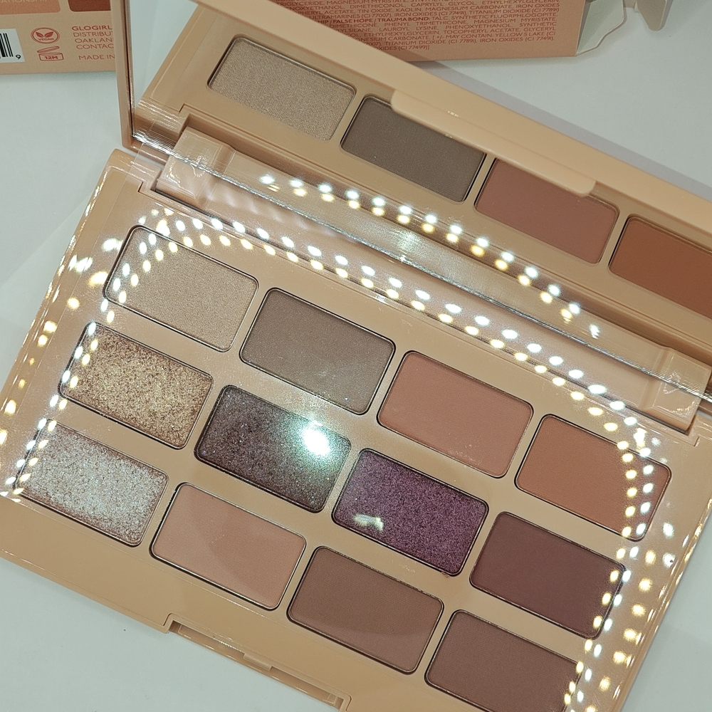 Love Bomb Eyeshadow Palette - Vibrant Shades